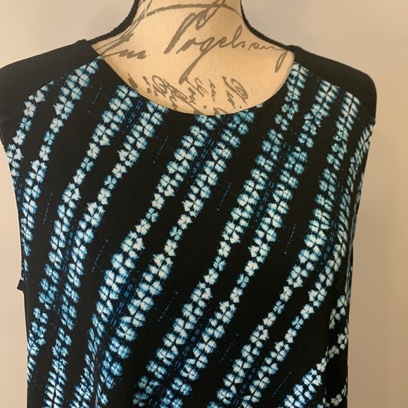 Vince Camuto ‘Tropical Rain’ sleeveless stretch relaxed top L - Picture 3 of 8